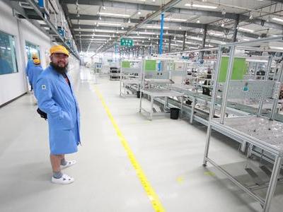 防靜電車間無塵級別是多少？防靜電無塵車間裝修設(shè)計標(biāo)準(zhǔn)